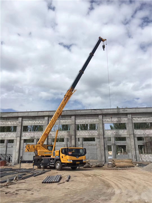 溪湖区吊装作业前会做设备检查吗？安全保障措施有哪些？